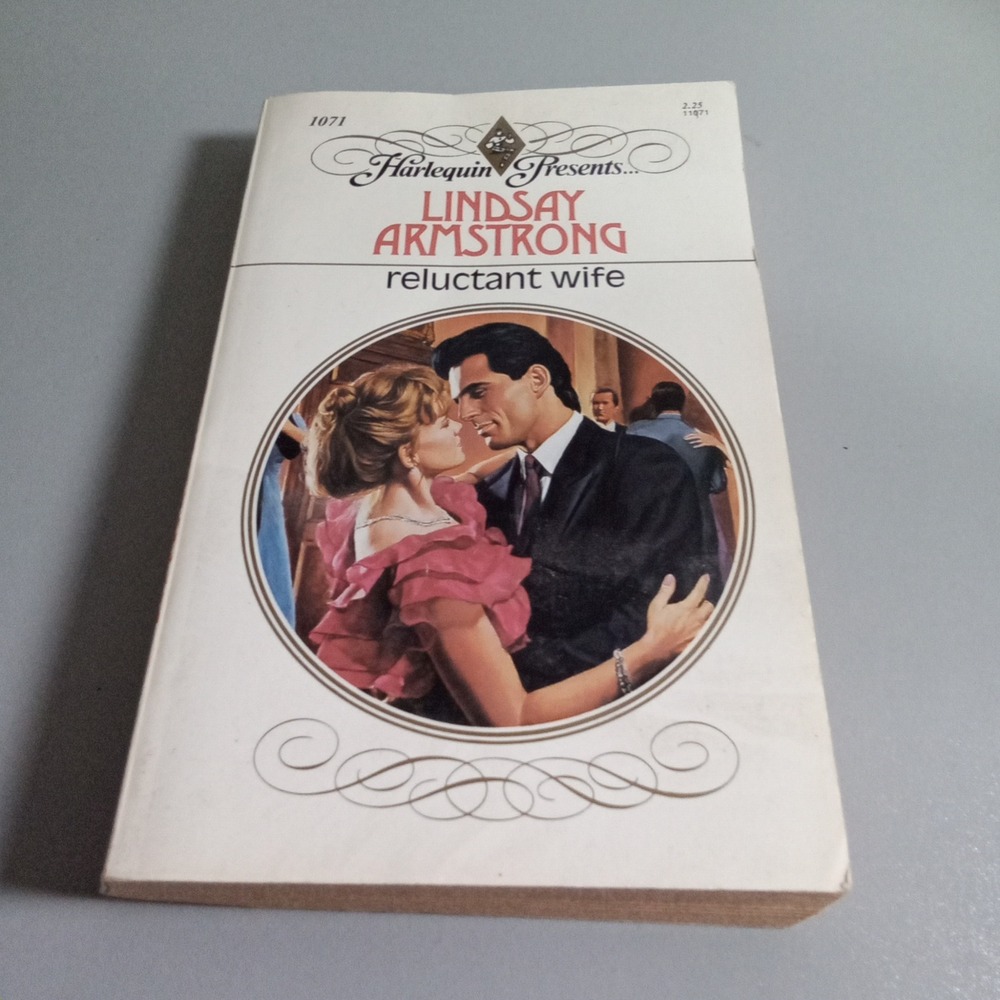 Harlequin Presents Reluctant Wife Lindsay Armstrong 1071 Vintage Romance 1988